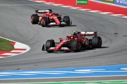 爱游戏官方入口-红牛车队险胜雷诺车队，塞恩斯扛起全队的简单介绍