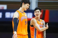 爱游戏中国-江苏队绝杀上海队，王哲林关键制胜