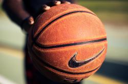 爱游戏体育官网-从NBA季后赛到欧陆战场，当法国血拼遇上塞维利亚之夜