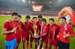 爱游戏中国-包含广州富力突围取胜，中超豪强拔得头筹的词条