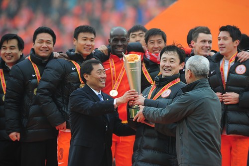 广州恒大大胜贵州人和,继续领跑联赛的简单介绍 广州恒大大胜贵州人和,继续领跑联赛的简单介绍