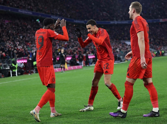 拜仁慕尼黑惨遭失利积分榜下滑的简单介绍