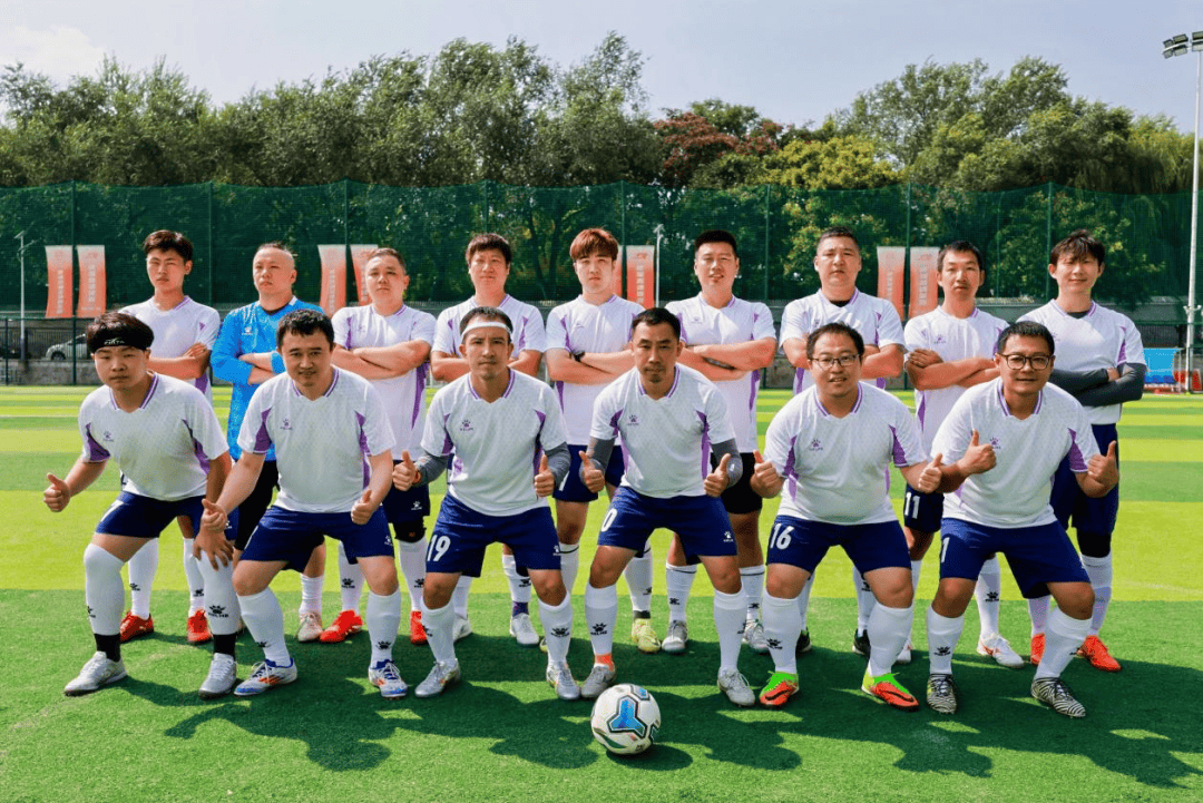 关于国内足球一线职业队士气高昂备战重大足球赛事的信息 关于国内足球一线职业队士气高昂备战重大足球赛事的信息