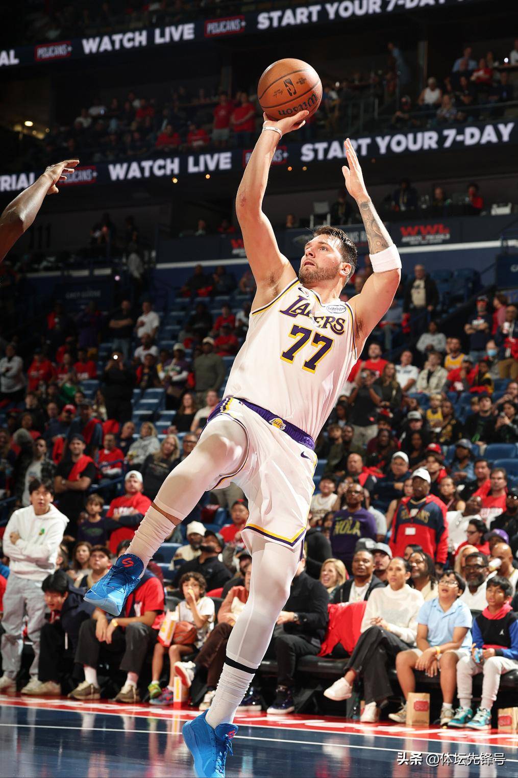 勇士遭遇开拓者绝杀，西部排名下滑至第三的简单介绍