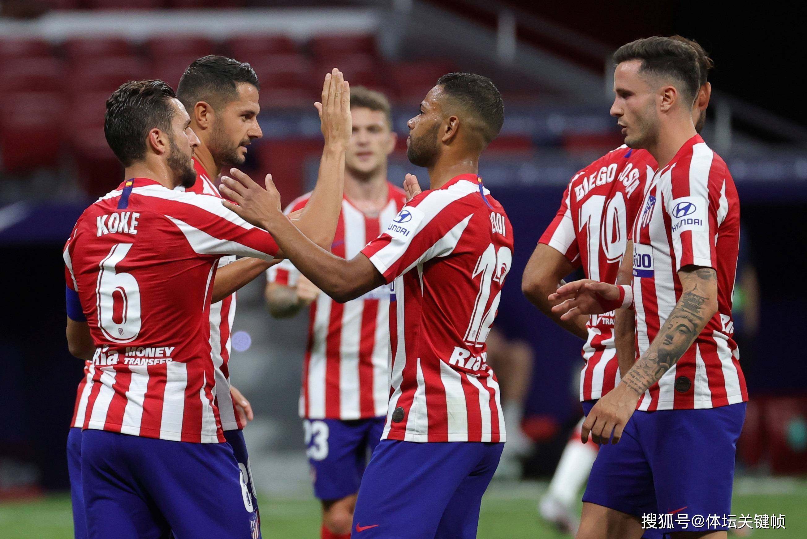 关于巴萨后防稳固，零封对手保持不败的信息