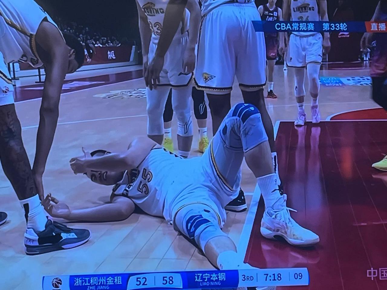 河北男篮惨败广东，球队整体失误