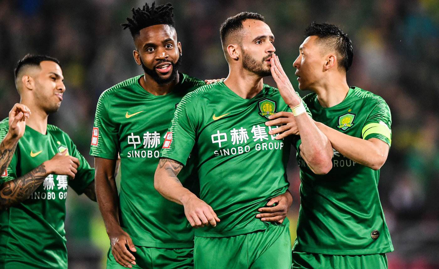 关于深圳佳兆业主场负于北京中赫国安，遭遇连败的信息