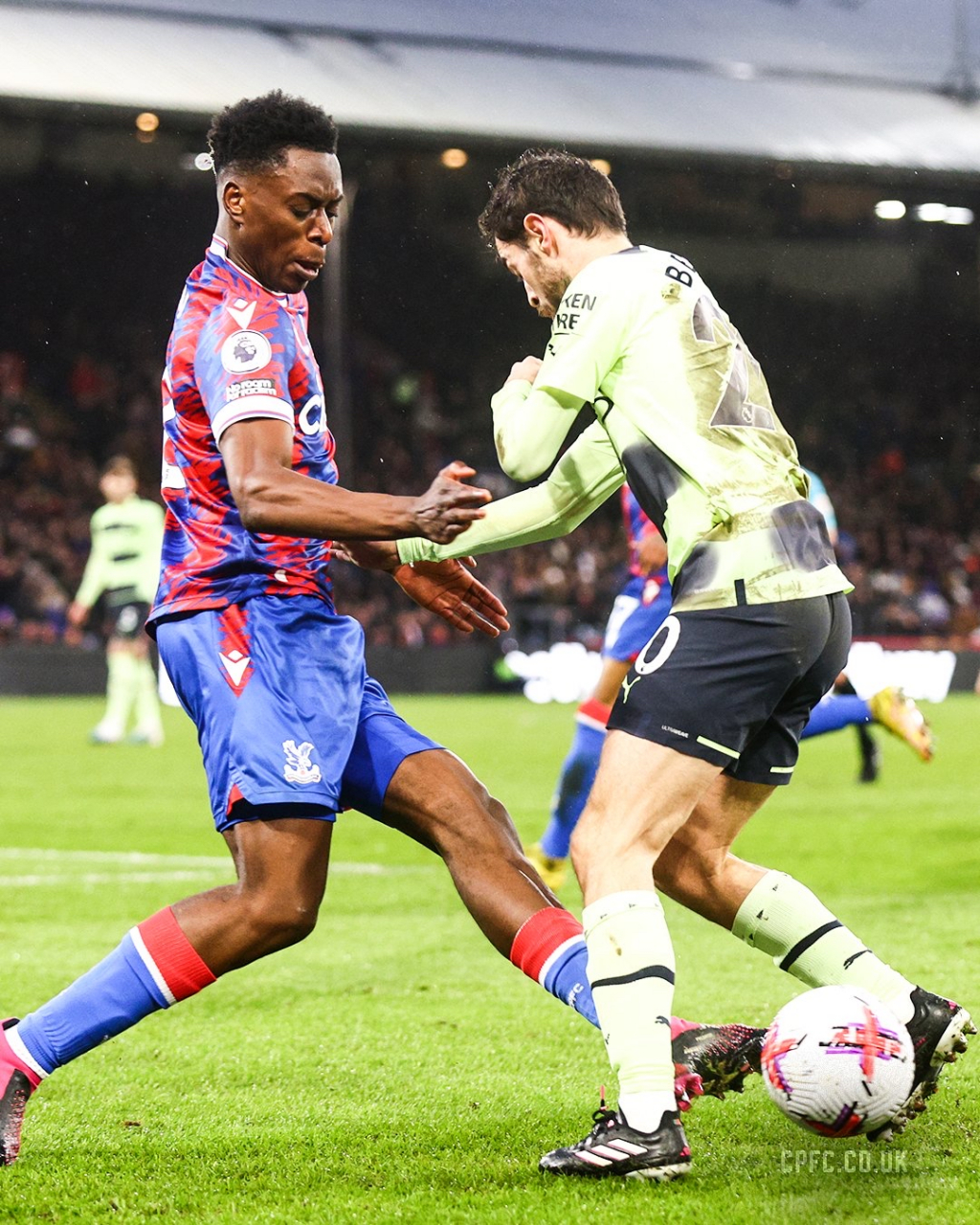 包含马德里竞技轻取葡萄牙,哈兰德统治全场的词条 包含马德里竞技轻取葡萄牙,哈兰德统治全场的词条