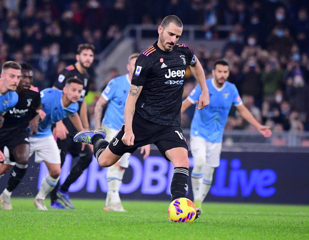 尤文图斯客场战胜拉齐奥，雄心日续的简单介绍