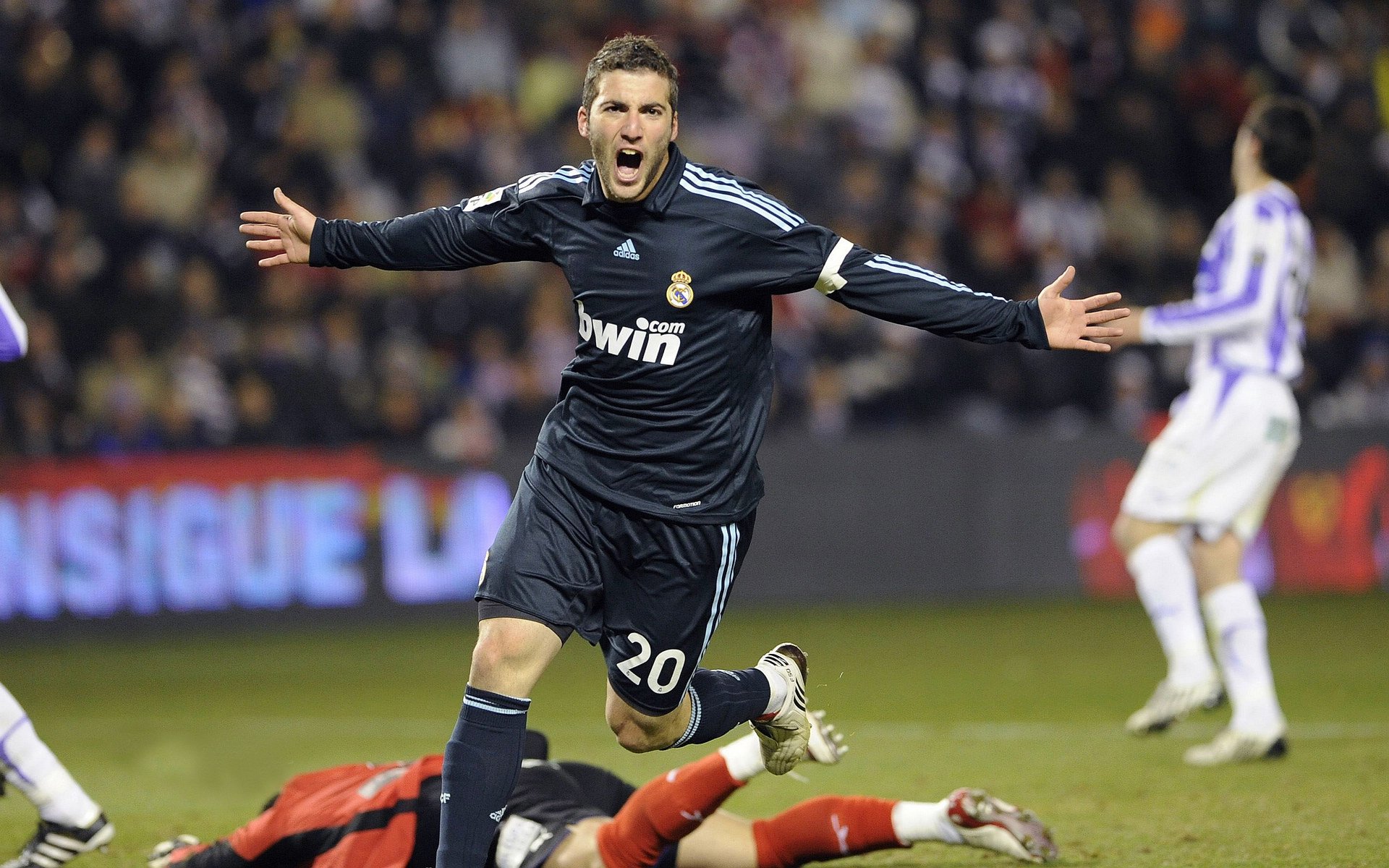 北欧风暴席卷波斯湾,马丁内利闪电破防,挪威战术完胜伊拉克